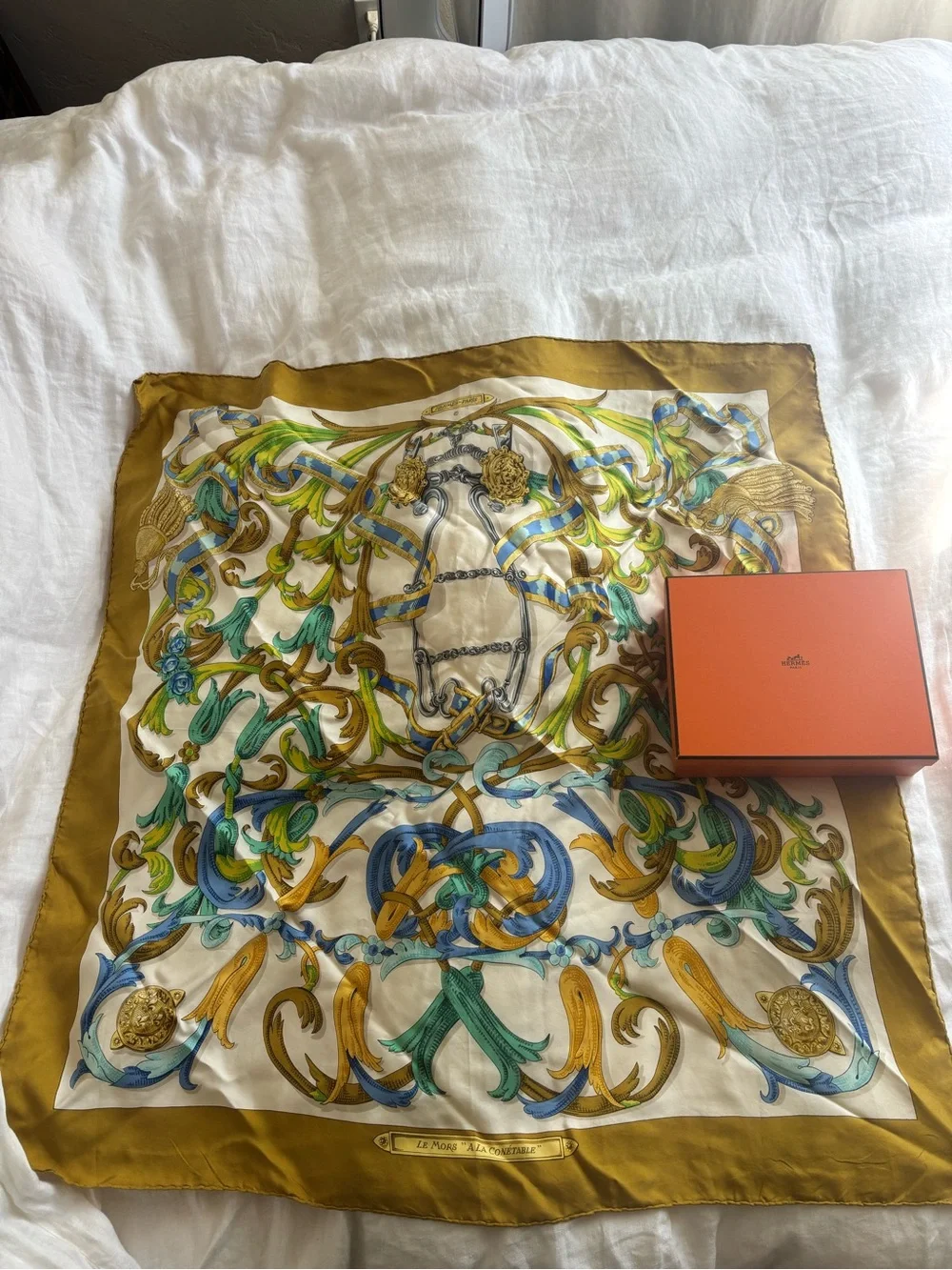 Hermès Le Mors A La Conétable Silk Scarf